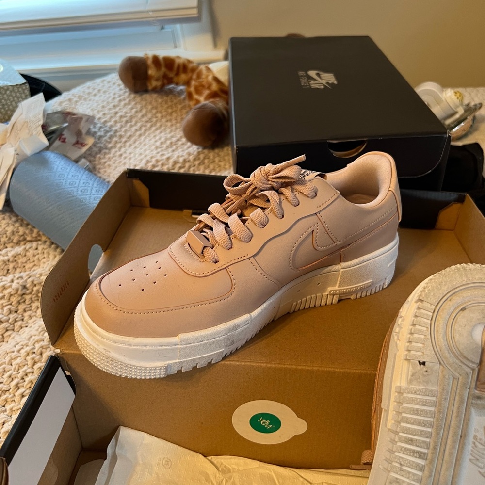 Nike Pink Sneakers